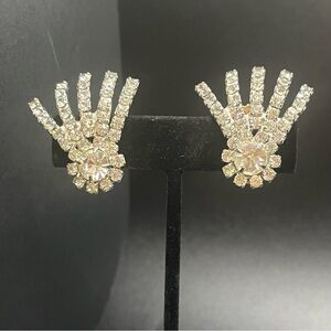 Silver Tone Rhinestone Art Deco Style Diamond Shape StarBurst￼ Clip Earrings